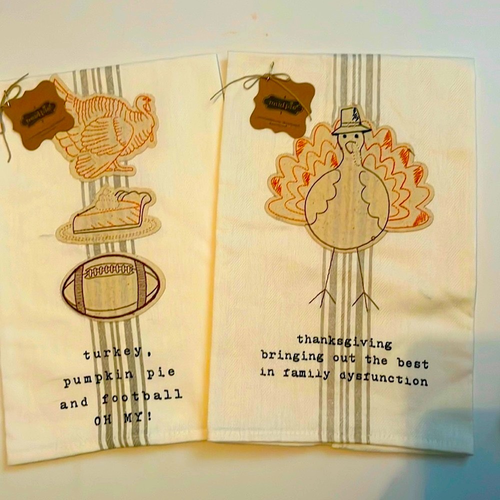 NWT! Mud Pie THANKSGIVING dish towels